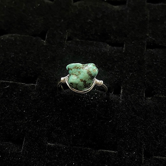 Turquoise gemstone ring - Picture 1 of 4